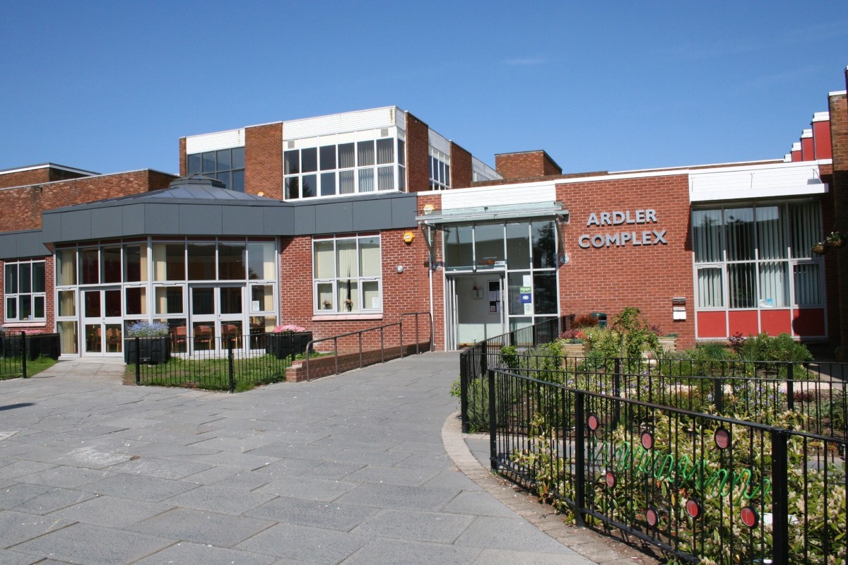 Ardler Complex, Dundee